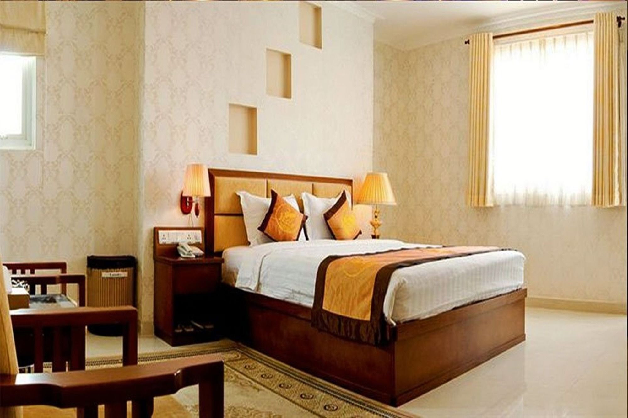 Adora Hotel Thành Pho Ho Chí Minh Esterno foto